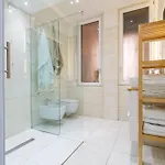 Apartment I Della Milan