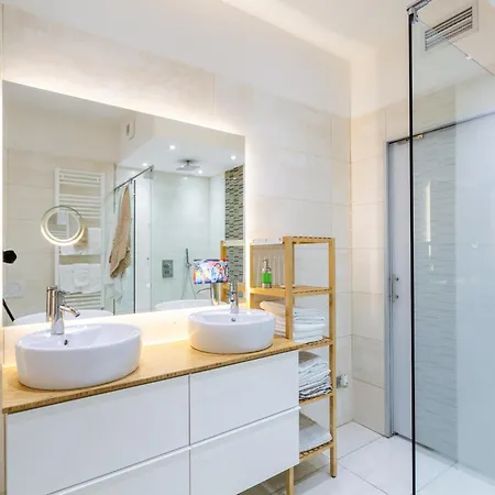 Apartmán I Della *